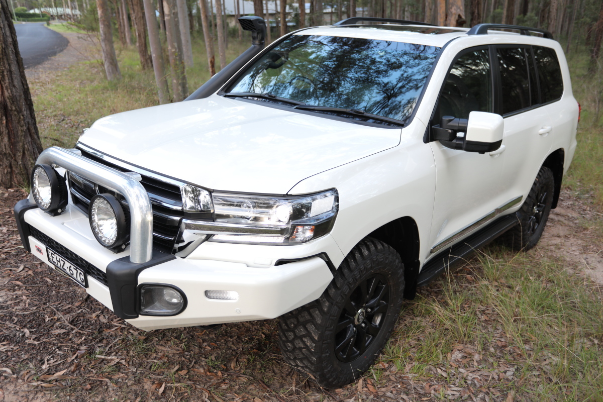 2020 Toyota Landcruiser 200 Sahara Horizon - The Toy Shop Automotive